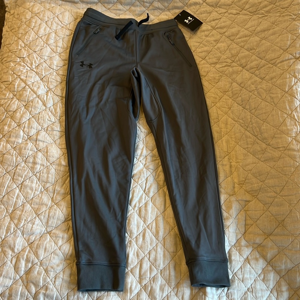 NWT under Armour Joggers